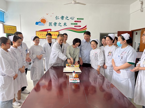 仁心仁术，不负&ldquo;铅&rdquo;华|祝贺我院介入手术室成立两周年